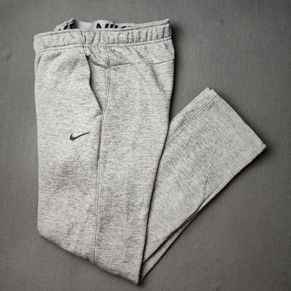 Nike Therma Fit Sweatpants Mens Medium Gray Tech Fleece Zip Pocket Pants DQ4856 - Picture 1 of 14